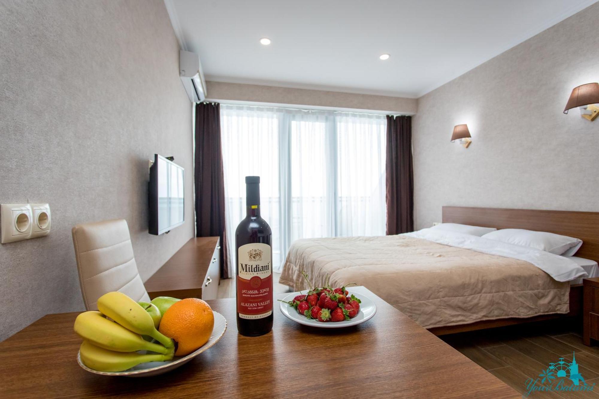 Your Beach Tower Batumi Quarto foto